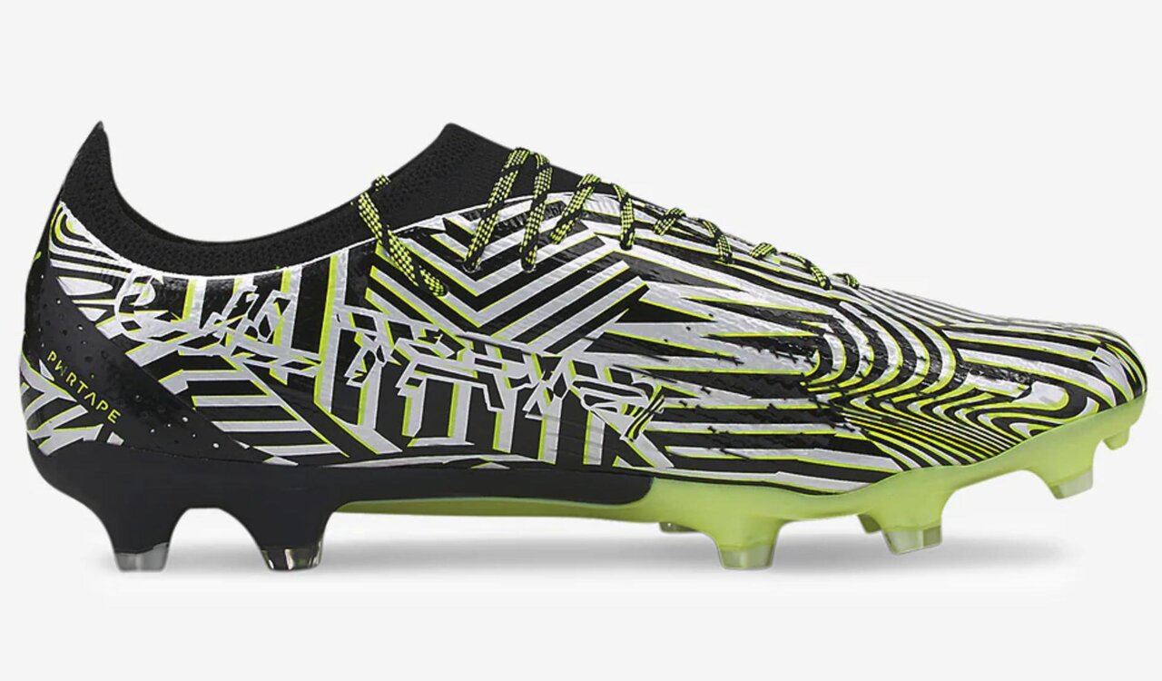 PUMA限定スパイク「ウルトラ アルティメット DAZZLE FG/AG」登場 PUMA限定スパイク「ウルトラ アルティメット DAZZLE FG/AG」登場