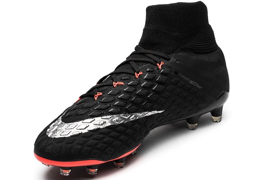 新色】 NIKE ハイパーヴェノムファントム3 Strike Night Black 新色】 NIKE ハイパーヴェノムファントム3 Strike Night Black