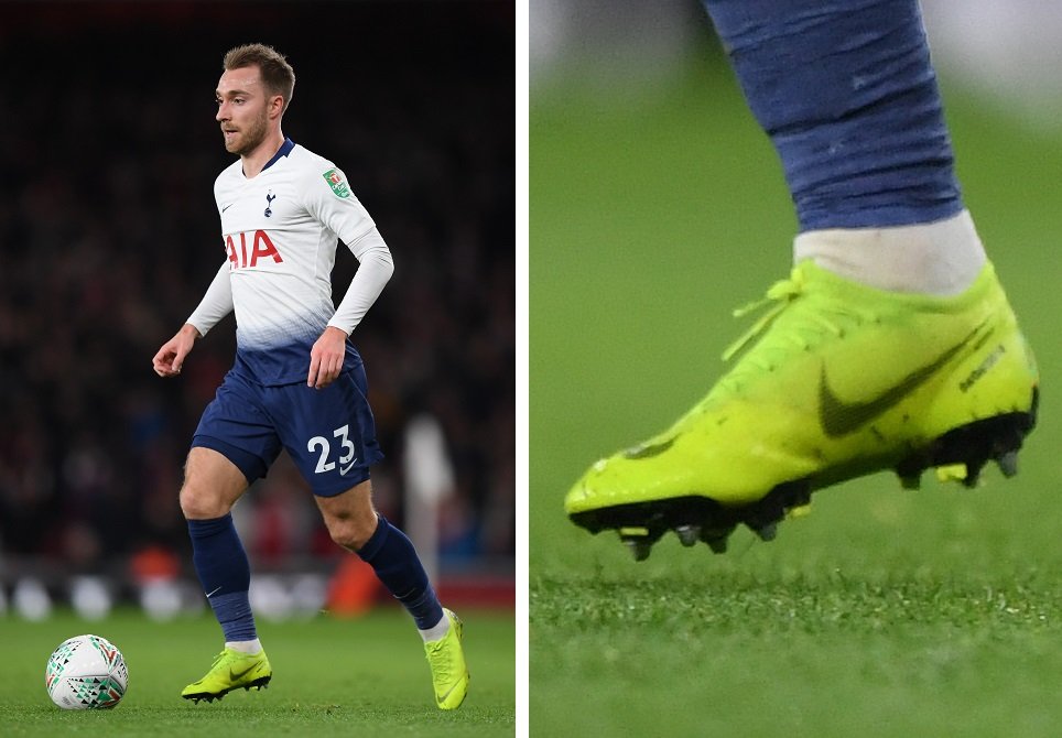 ナイキ マジスタ オーパス 小林祐希選手直筆サイン入り 小林祐希の着用スパイク、マジスタ2からマーキュリアルスーパー