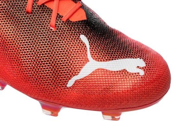 片足たった90g！最軽量サッカースパイク登場！PUMA「ウルトラSL FG