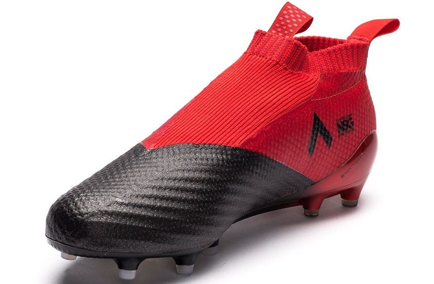 エース17+ピュアコントロールのアッパーの仕様変更について考察