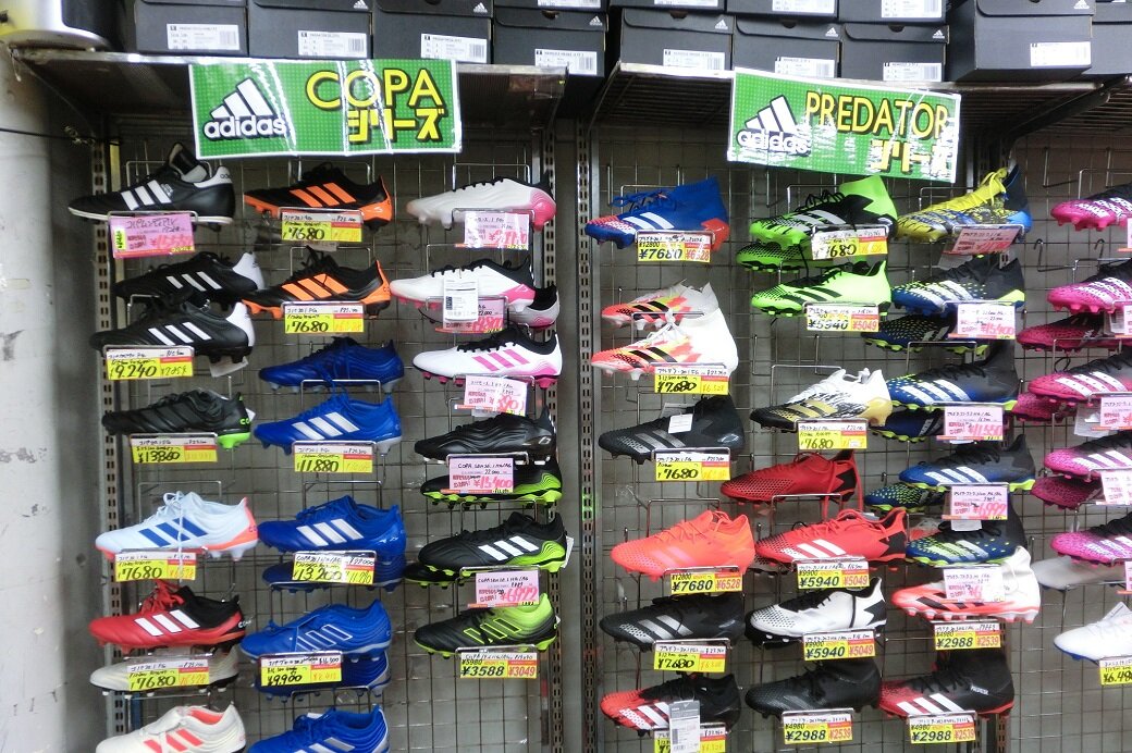 上野ロンドンスポーツ本店4階のサッカースパイク売り場をレポート 21年5月末版 Kohei S Blog サッカースパイク情報ブログ