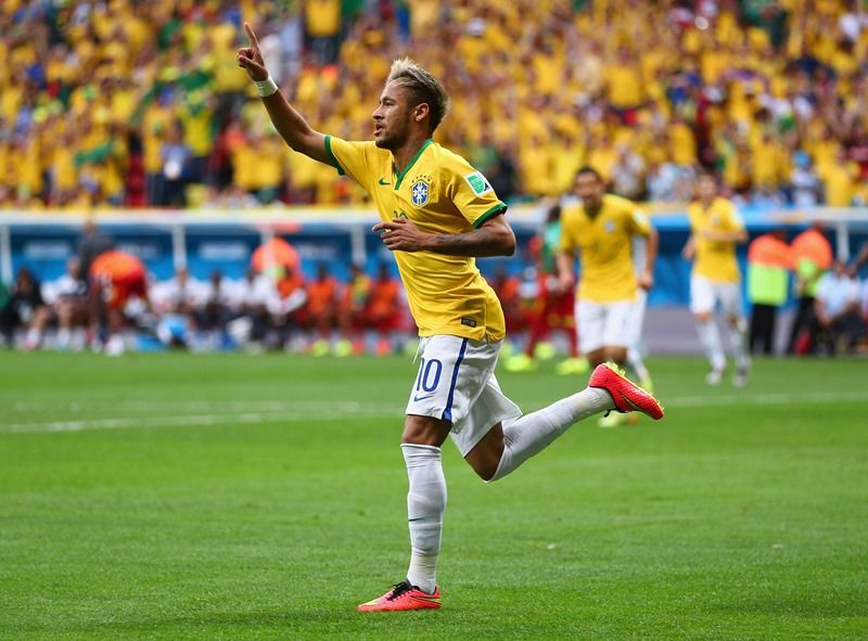 ブラジル代表 ネイマール 2014ブラジルW杯での着用スパイク ...