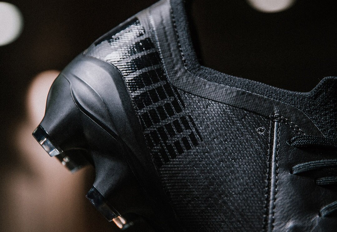 PUMA オールカンガルーレザー プーマ フューチャーZ & ウルトラ カンガルーレザー レーザー