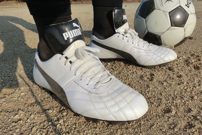 パラメヒコGCI　サッカースパイク 激レア　26.0 【入手困難】　おまけ付き PUMA プーマ パラメヒコ GCi(パールホワイト×レッド) PH0300