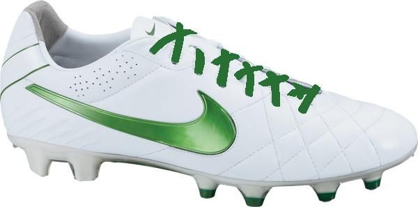 Nike サッカーシューズ ホワイト/グリーン NIKE サッカースパイク（色：グリーン系）｜スパイク、シューズ