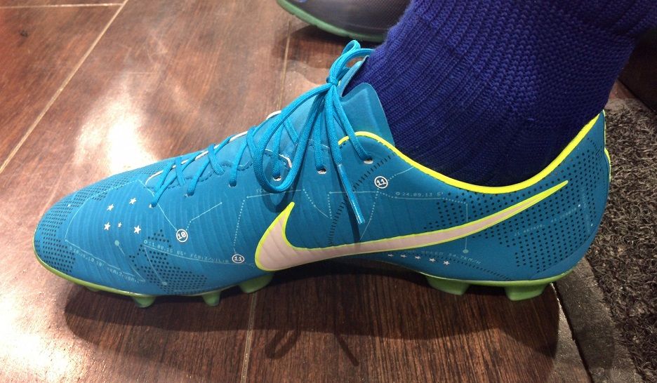 比較 マーキュリアル ヴェイパー11 ベロチ3 ビクトリーvi Hg V 違いを考察 Kohei S Blog サッカースパイク情報ブログ