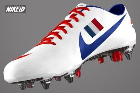 MERCURIAL VAPOR VIII iD 登場 : Kohei's BLOG サッカースパイク情報ブログ