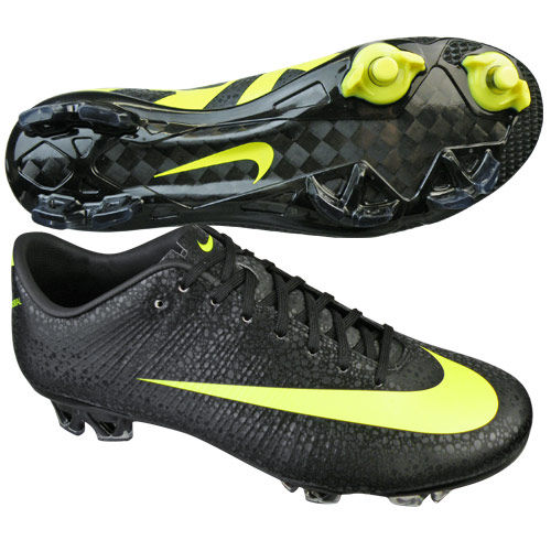 廃盤モデル激レア　ナイキ　マーキュリーアルヴェイパーCR7 NIKE ナイキ マーキュリアルヴェイパー スーパーフライ CR7 26.5