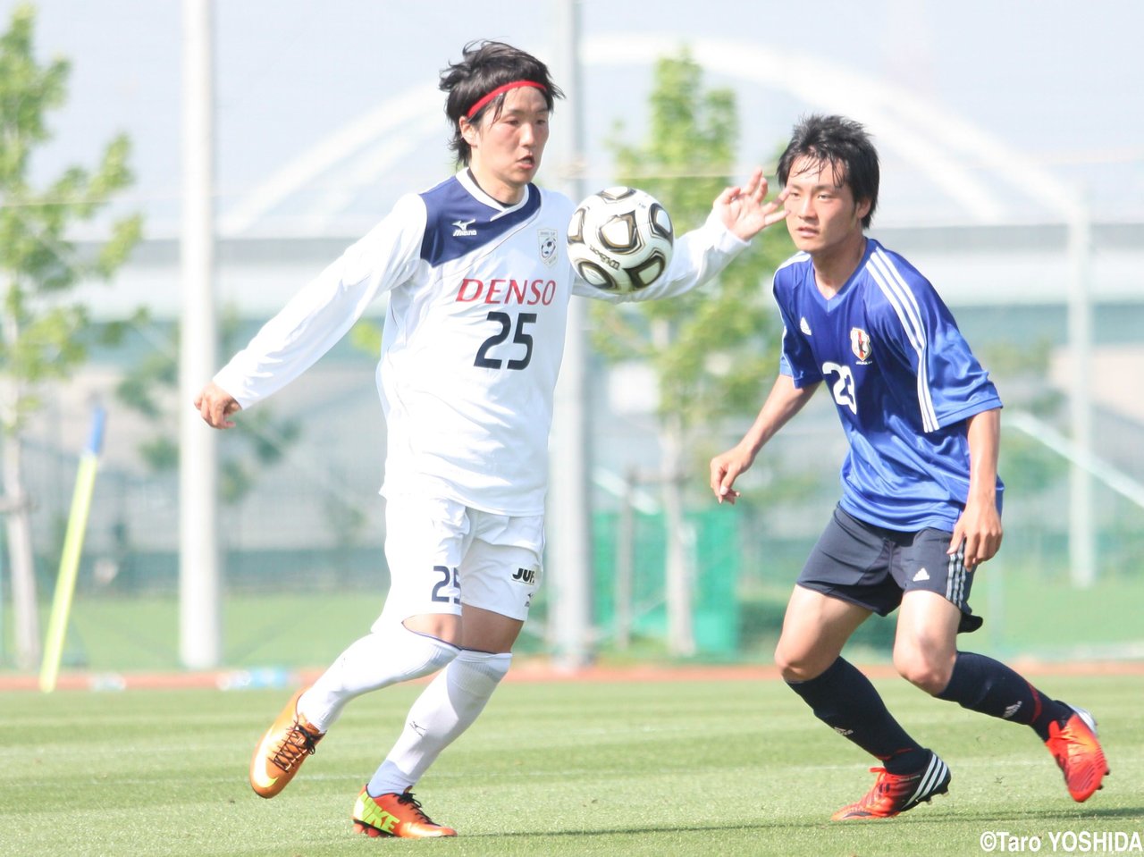 天野純がアディダスと契約！「エックス18.1」を着用！過去の着用