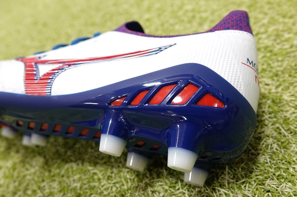 Mizuno ミズノ スパイク 白/青/赤 楽天市場】ミズノ（MIZUNO）（メンズ、レディース）野球スパイク