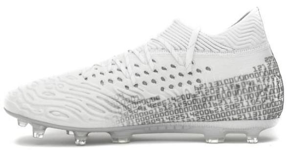 堂安 律選手サイン入りPuma サッカーシューズ ホワイト（当選通知書掲載） 堂安 律選手サイン入りPuma サッカーシューズ ホワイト（当選