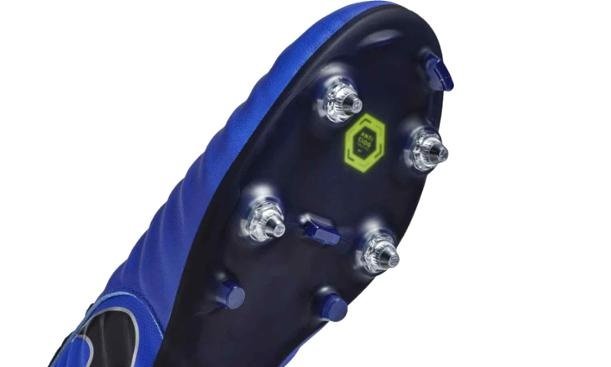 NIKE テイクダウンモデルのスパイクにアンチクロッグSG-PRO NIKE テイクダウンモデルのスパイクにアンチクロッグSG-PRO