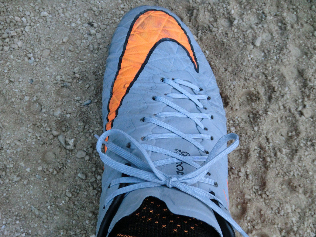 ナイキ ハイパーヴェノム フィニッシュ HG-E レビュー : Kohei's BLOG