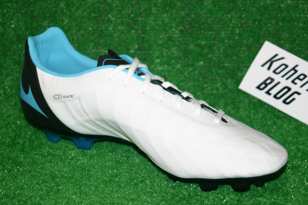 詳細】 ミズノ レビュラV2 SL : Kohei's BLOG サッカースパイク情報ブログ