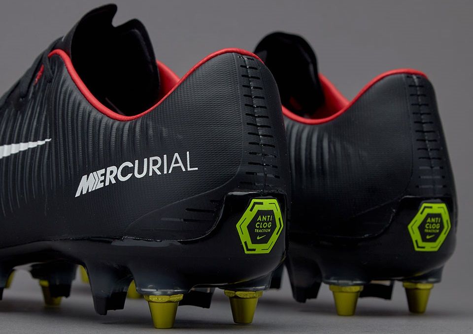 NIKE サッカースパイク マーキュリアル スーパーフライ 5アンチクロッグSG NIKE サッカースパイク マーキュリアル スーパーフライ 5アンチ