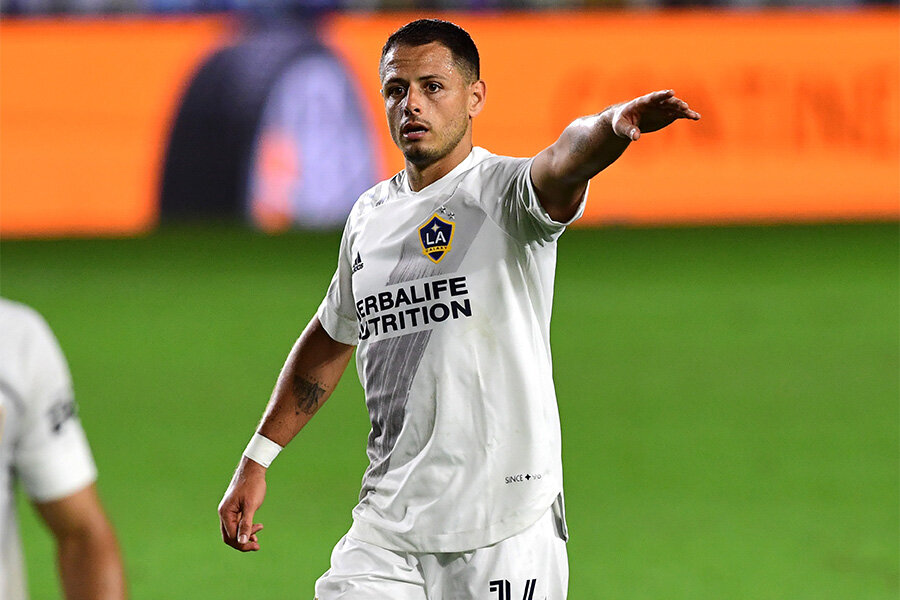 メキシコ代表FWチチャリートが久々にあのスパイクを着用 : Kohei's