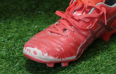 天然皮革サッカースパイクの革の剥がれの修復方法を解説 スパイクお手入れ Kohei S Blog サッカースパイク情報ブログ 天然皮革サッカースパイクの革の剥がれの修復方法を解説 スパイクお手入れ Kohei S Blog サッカースパイク情報ブログ