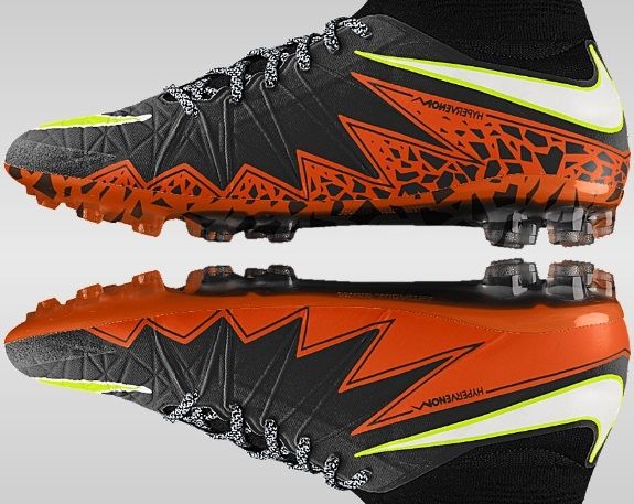 NIKEiD HYPERVENOM PHANTOM II iD 登場 : Kohei's BLOG サッカー