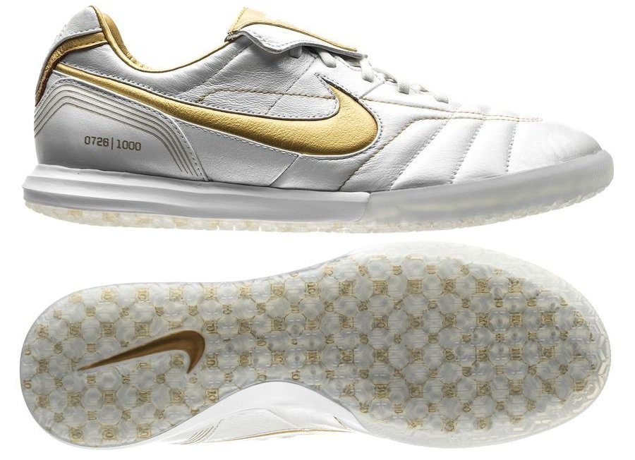 国内ゲリラ発売 Nike エアレジェンドr10 Fg ロナウジーニョモデル 1000足限定 Kohei S Blog サッカースパイク情報ブログ 国内ゲリラ発売 Nike エアレジェンドr10 Fg ロナウジーニョモデル 1000足限定 Kohei S Blog サッカースパイク情報ブログ