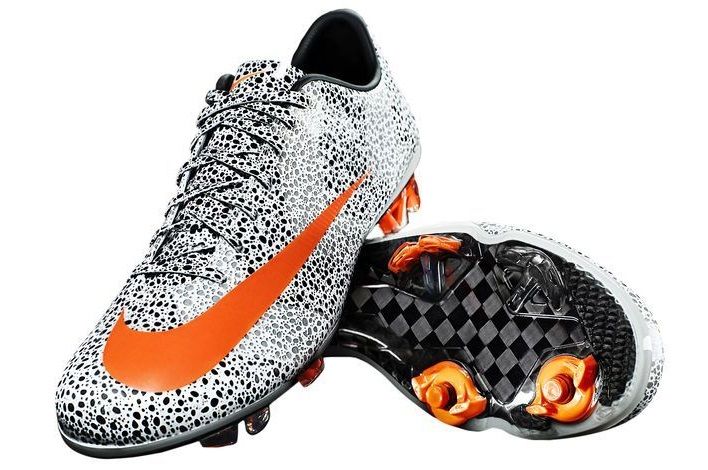 アニマル柄】 PUMA フューチャー18.1 NETFIT FG/AG TEXTURE 登場