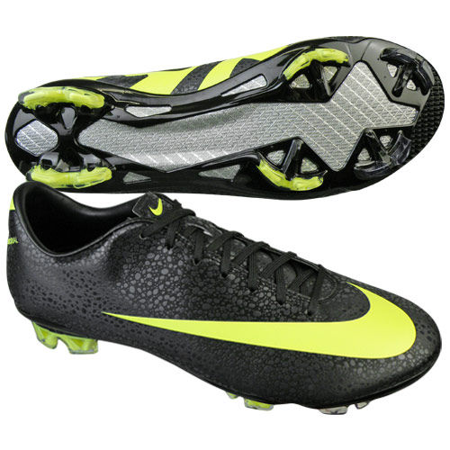マーキュリアルヴェイパー スーパーフライ 3 CR7 新色 登場 : Kohei's