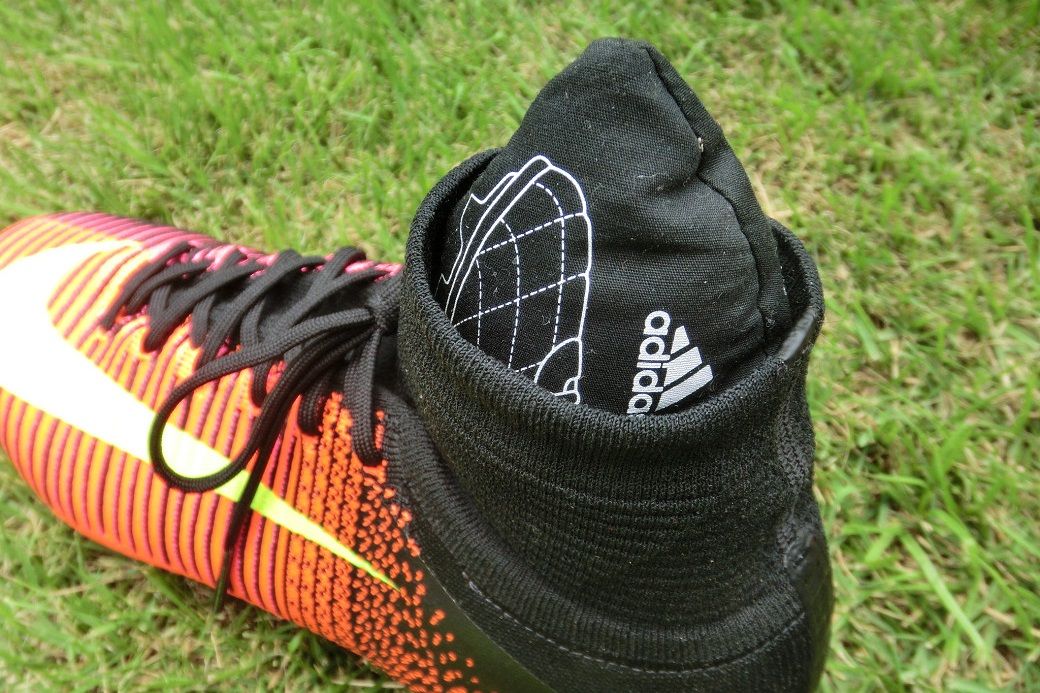 ハイカットサッカースパイク ニットスパイクの持ち運び方 紹介 Kohei S Blog サッカースパイク情報ブログ