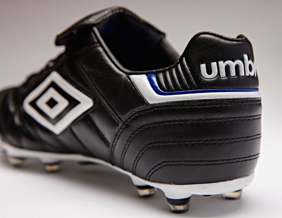 サッカースパイク アンブロスペシアーリ4HG umbro アンブロ スペシアーリ HG(ブラック×ホワイト) USA3900BW