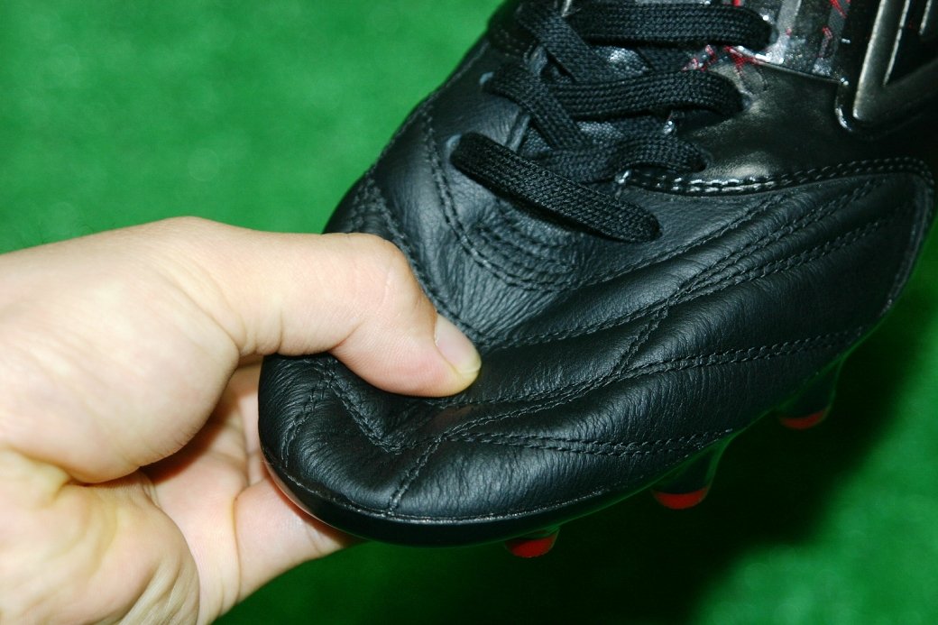 詳細】 アンブロ アクセレイターU by GAKU : Kohei's BLOG サッカー