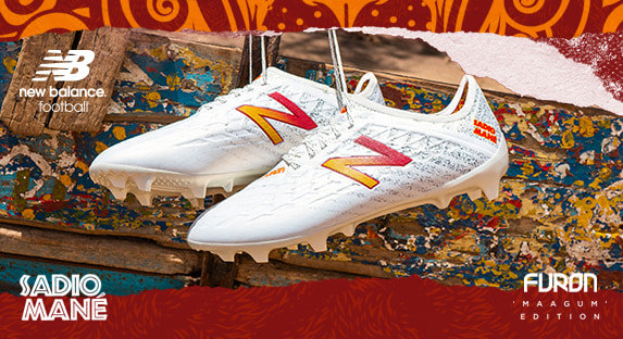 サディオ・マネ限定着用スパイク、ニューバランス「FURON V5