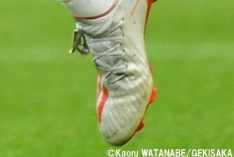 スパイク　中村航輔使用 中村俊輔 2021年J1開幕戦での着用スパイクは？「アディダスの