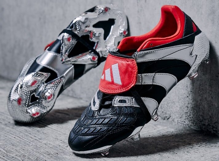 復刻版プレデターアクセレレイターFGのプロダイレクト25周年記念モデル