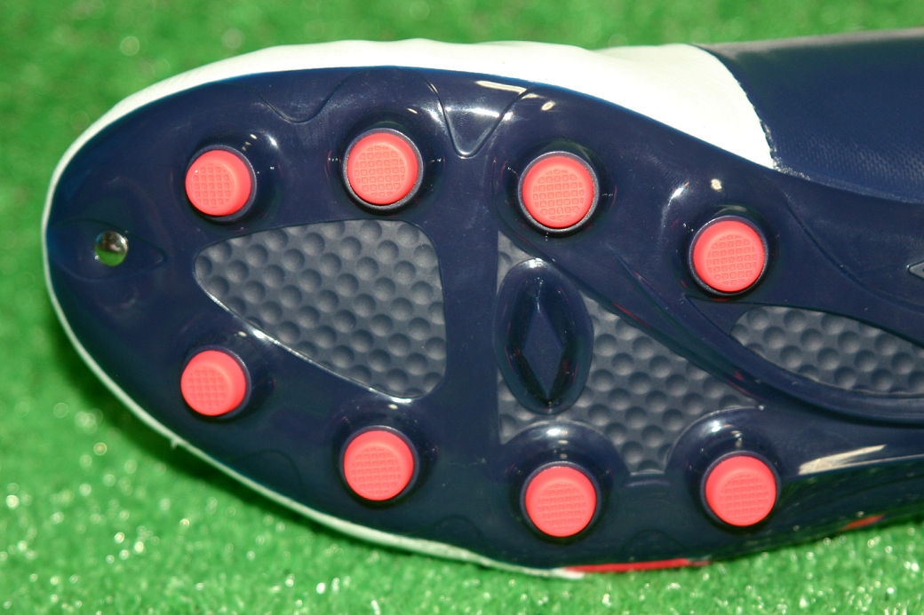 詳細】 UMBRO ユーメデューサ2 KTS : Kohei's BLOG サッカースパイク