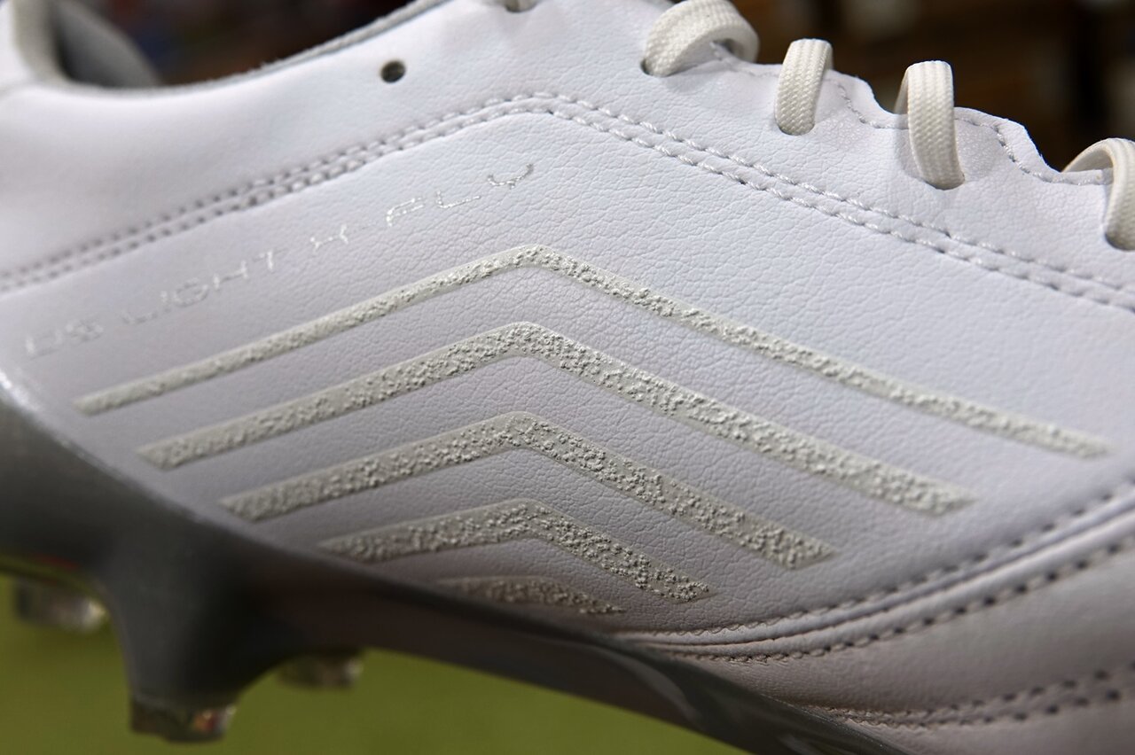 Dsライトx Fly4 Tokyoを開封 実物チェックしてみた Kohei S Blog サッカースパイク情報ブログ