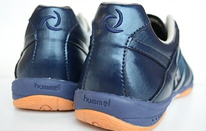 ヒュンメル×RODAコラボ第3弾「アピカーレEC αPG」別注ブラックアウト