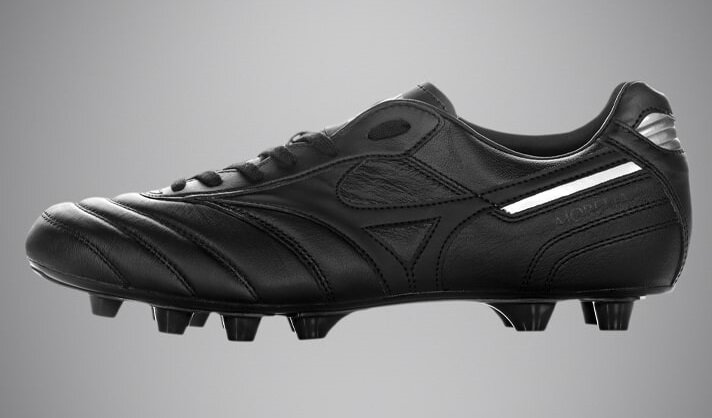 【海外限定】モレリア Ⅱ MD ブラックアウト MORELIAⅡ BLACK OUT｜ミズノ｜サッカーショップKAMO