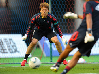 日本代表GK権田修一選手支給スパイク プレデターSG mariodischia.com