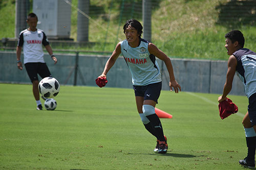 中村俊輔がアディダスのエックス18 1 Fg Agを着用 Kohei S Blog サッカースパイク情報ブログ 中村俊輔がアディダスのエックス18 1 Fg Agを着用 Kohei S Blog サッカースパイク情報ブログ