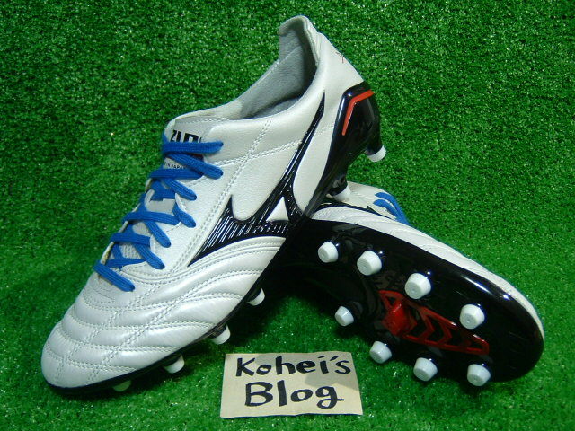 モレリアネオ初代とツヤだし ミズノ 初代モレリアネオのシューレースを替えてみた！検証 : Kohei's