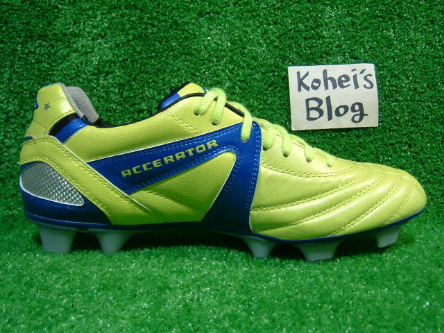 UMBRO アクセレイターSJ 3 : Kohei's BLOG サッカースパイク情報