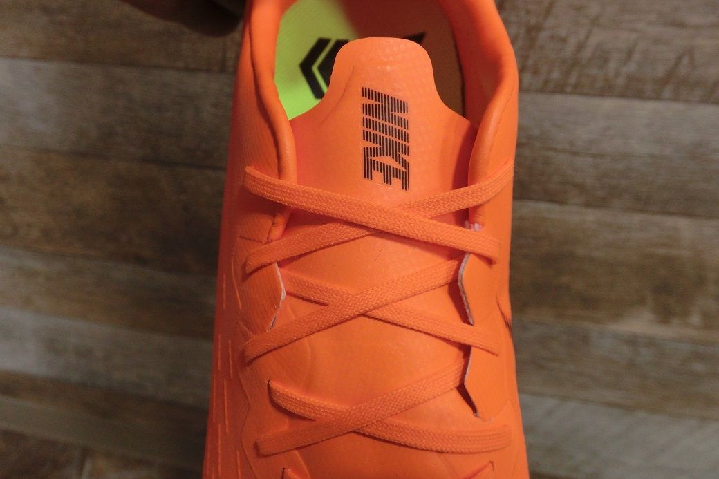 ナイキ マーキュリアルヴェイパー12 PRO HGの素材・設計を考察