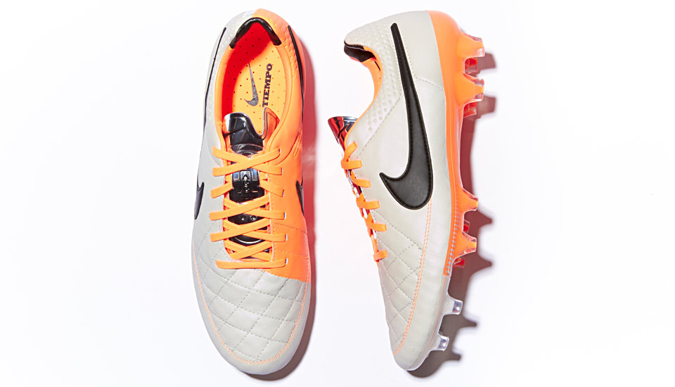 【美品】Nike ルナガト2 ホワイト/オレンジ 25㎝ 美品】Nike ルナガト2 ホワイト/オレンジ 25㎝ 美品】Nike