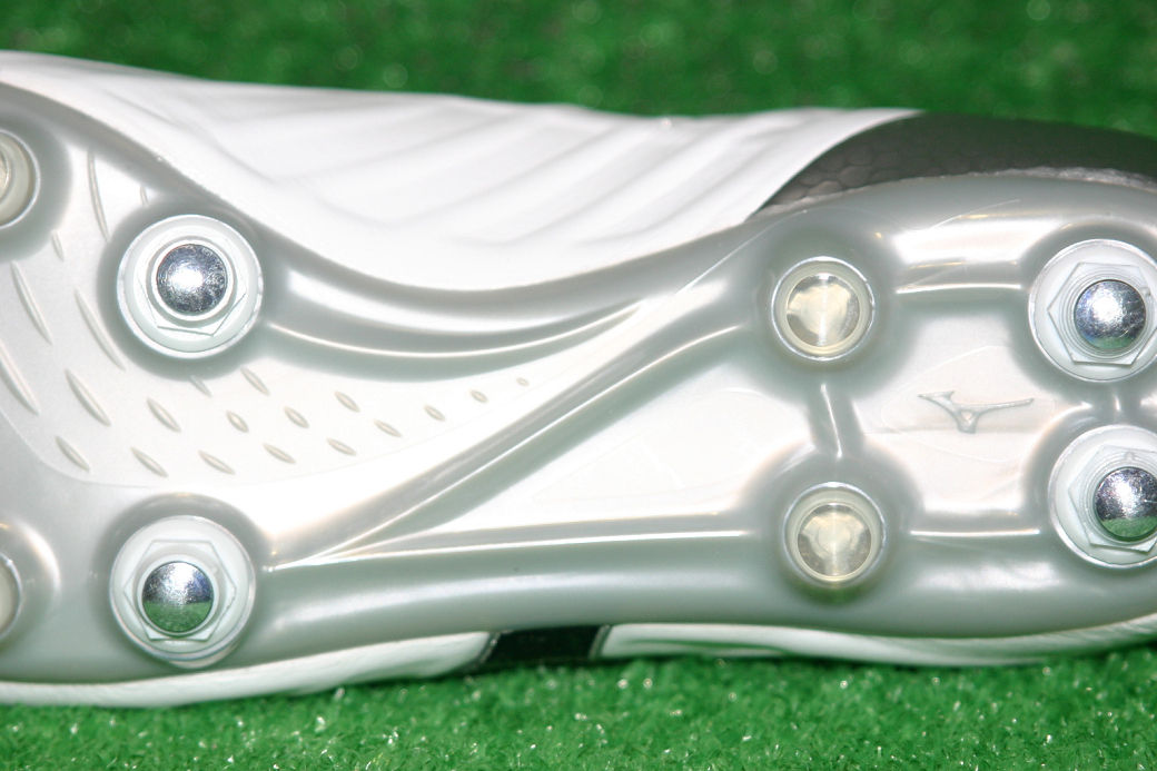 詳細】 ミズノ レビュラV1 MIX SG : Kohei's BLOG サッカー