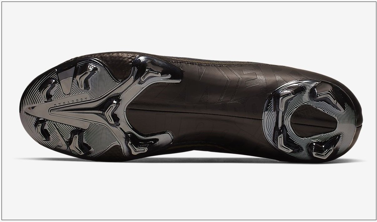 NIKE ヴェイパー13 テッククラフトパック カンガルーレザー ナイキ テッククラフトパック2019 マーキュリアルヴェイパー13