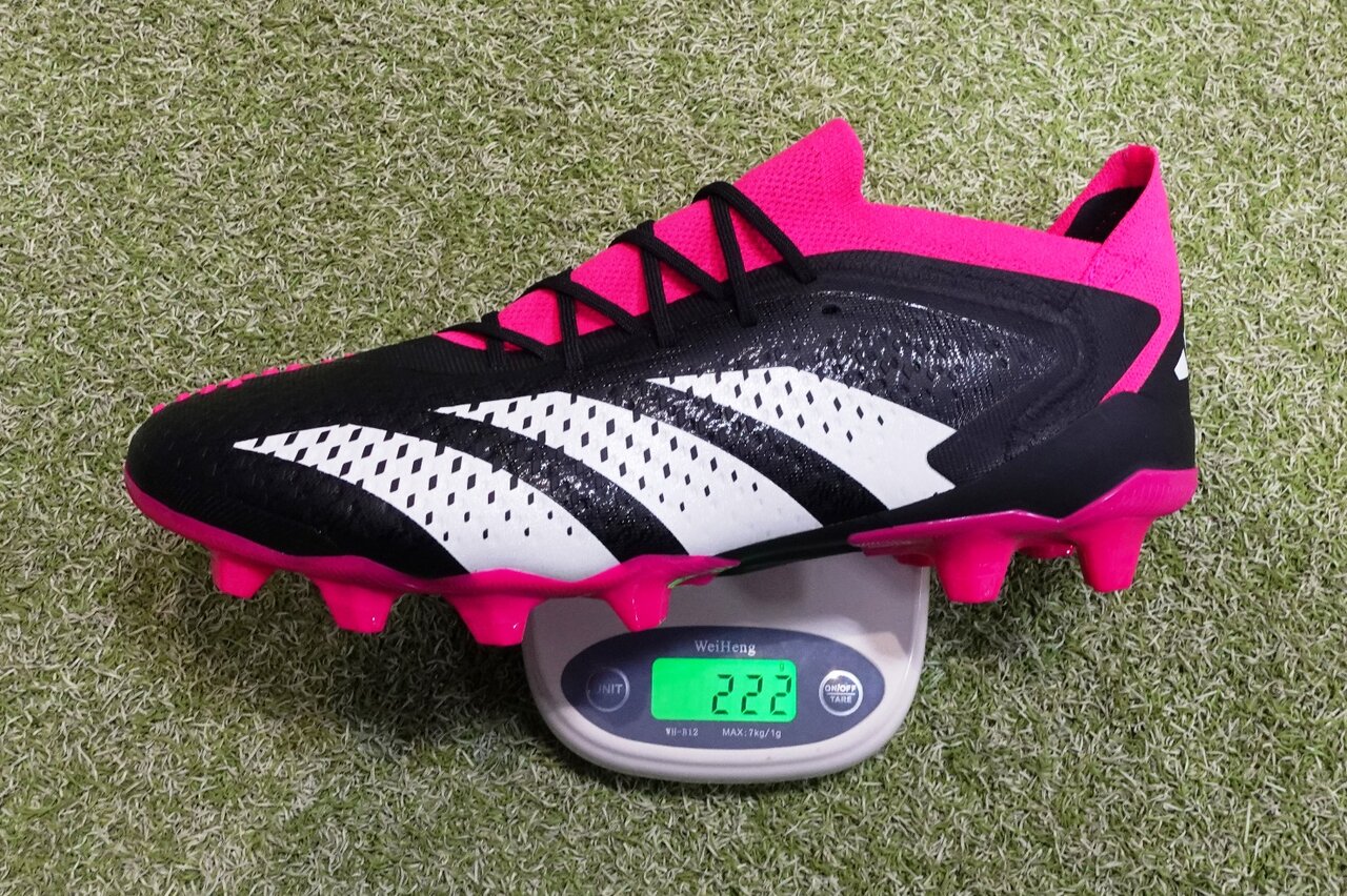 アディダス プレデターフリーク .2 HG/ AG ブラック×ピンク 26.0