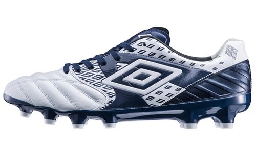 umbro アンブロ アクセレイター U BY GAKU(ホワイト×レッド