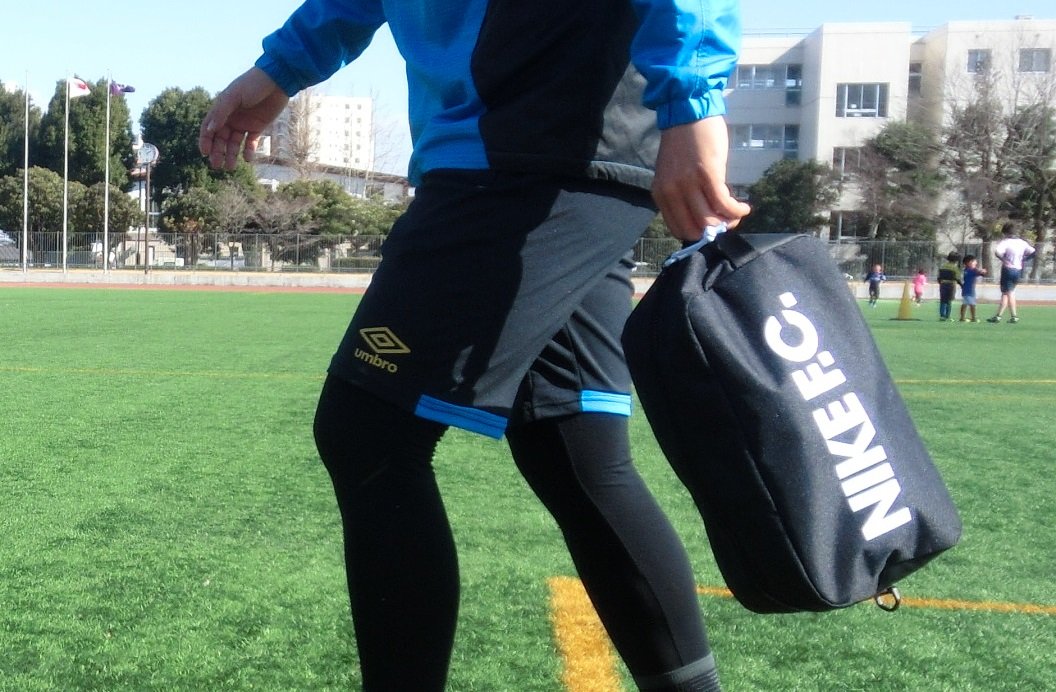 レビュー Nike F C アカデミーシューズバッグ シューズケース Kohei S Blog サッカースパイク情報ブログ