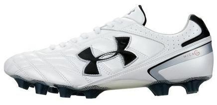 アンダーアーマーフリーリー白／黒 UNDER ARMOUR フリーリー KJ HG 登場 : Kohei's BLOG サッカースパイク