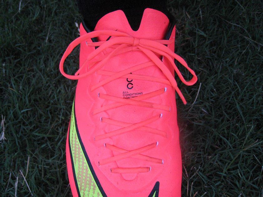 ⚠️最終価格⚠️ナイキ マーキュリアル ヴェイパー10 HG-V NIKE ナイキ マーキュリアル ヴェイパー X HG-V(蛍光イエロー