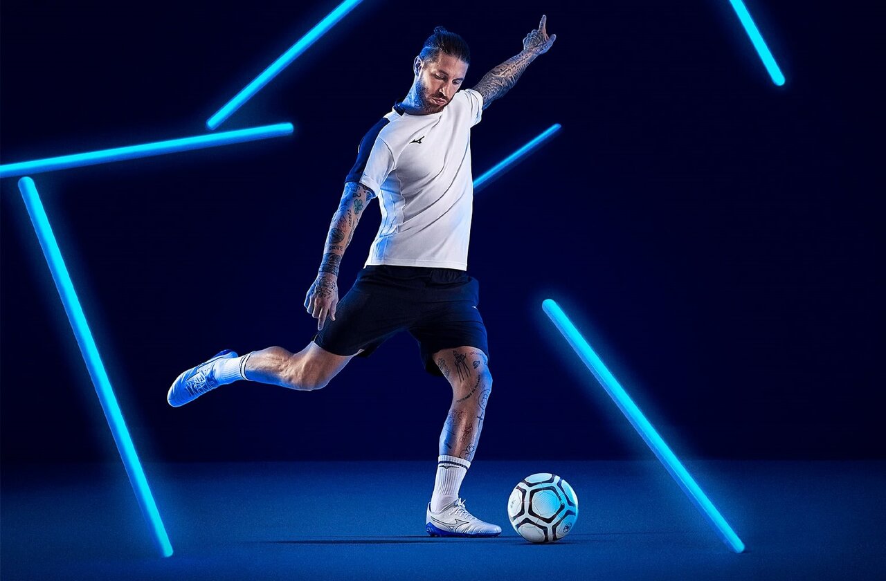 PSGのセルヒオ・ラモスがミズノと正式契約！着用スパイクは